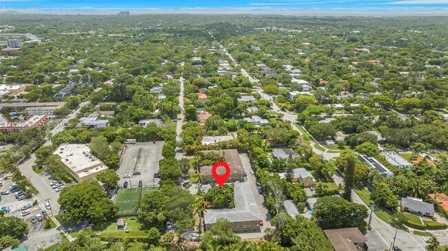 Building Photo - 6330 SW 79th St