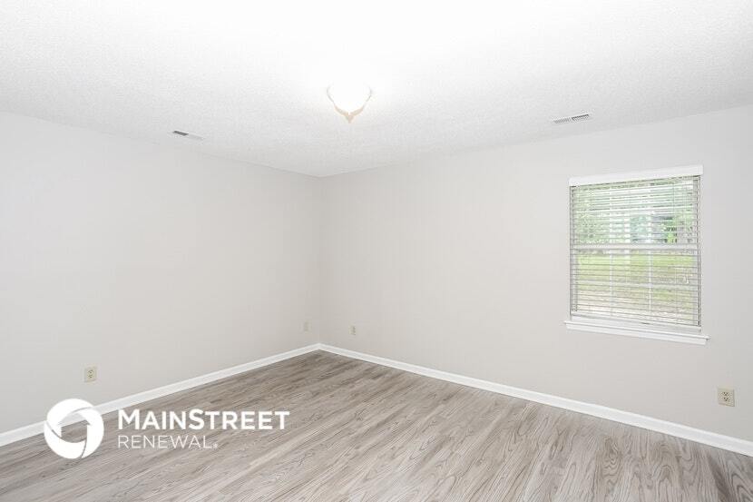 Building Photo - 8247 Gera Emma Dr