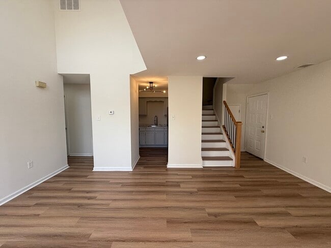 Building Photo - 1434 Mediterranean Ave