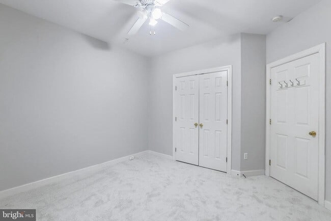 Building Photo - 7106 Point Replete Cir