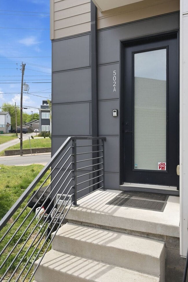 Building Photo - Beautiful 3-BR Property with Rooftop Deck!