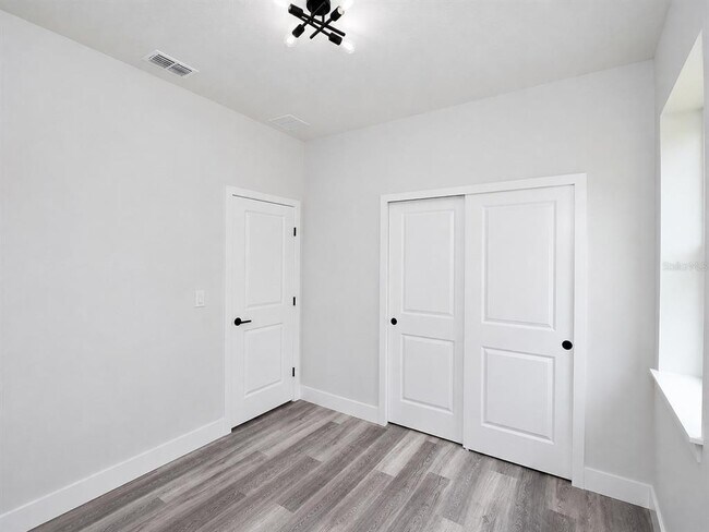 Building Photo - 3 Whelan Pl