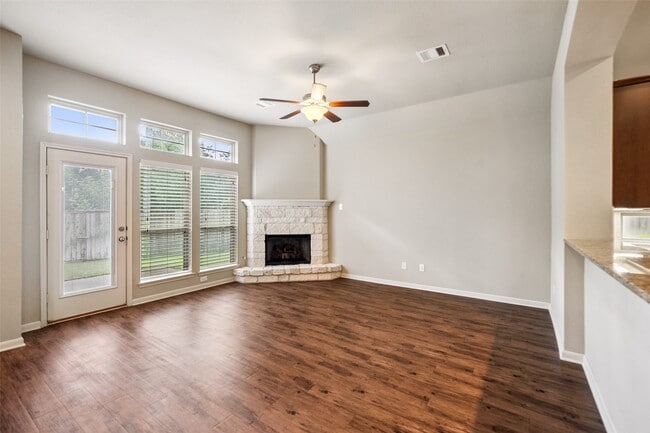 Building Photo - 13402 E Summer Chase Cir