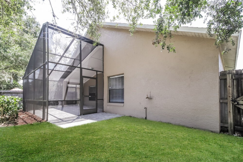 Building Photo - 164 Lakebreeze Cir