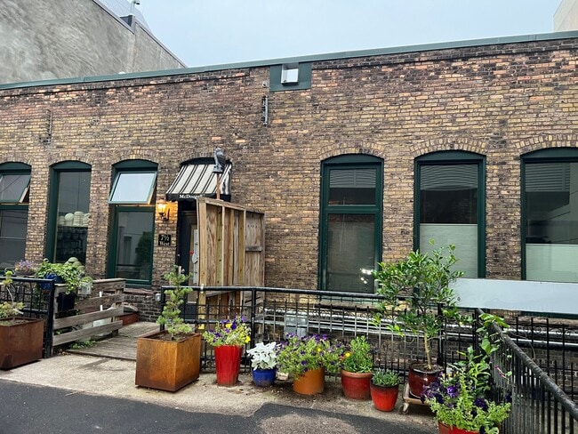 urban living - 7 W Superior St