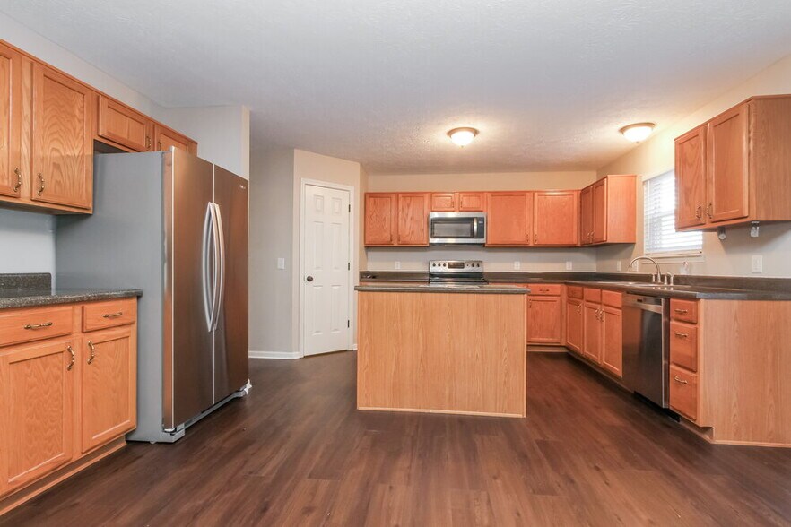 Building Photo - 8909 Newchurch Blvd