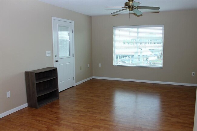 Building Photo - 78 Tarpon St