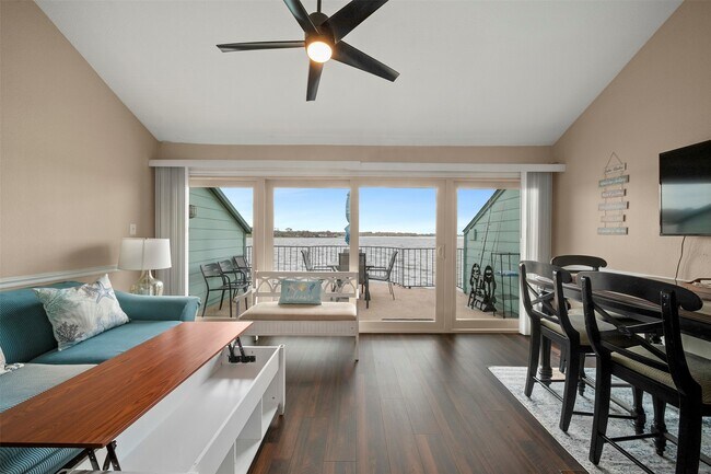 Building Photo - 7041 Kingston Cove Ln