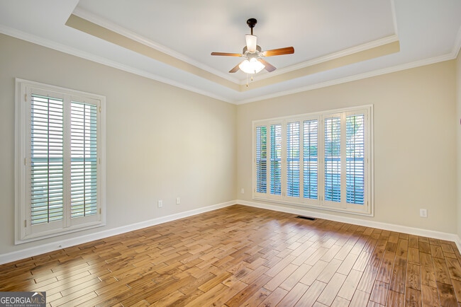 Building Photo - 112 Cottage Grove