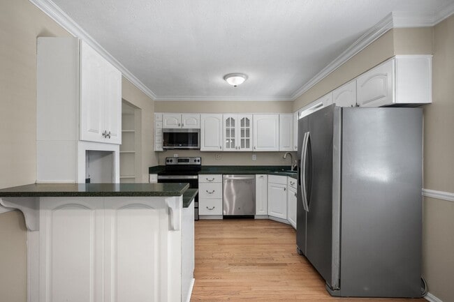 Building Photo - 9212 Foxtail Ct