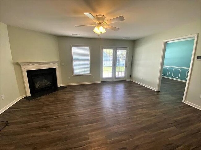 Building Photo - 1450 Bromwich Dr