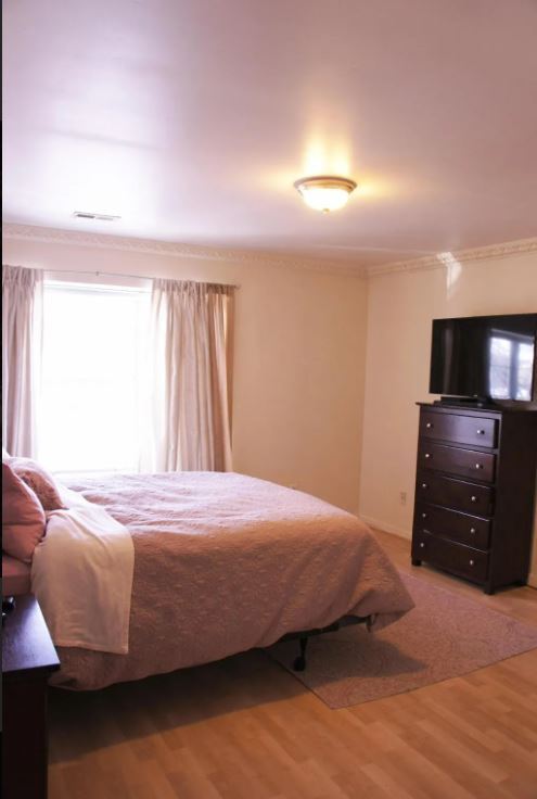 Building Photo - 1602 Society Pl