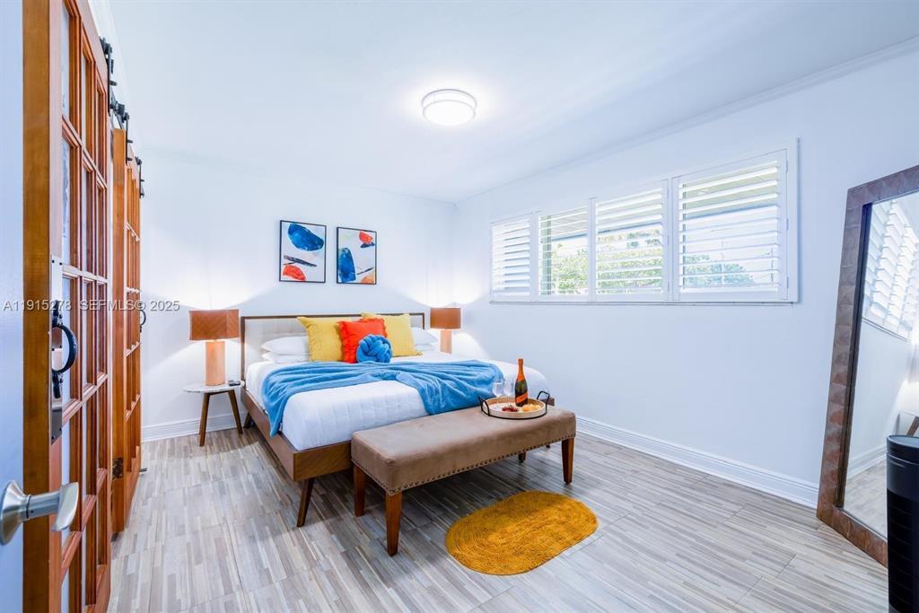 Building Photo - 312 N Luna Ct