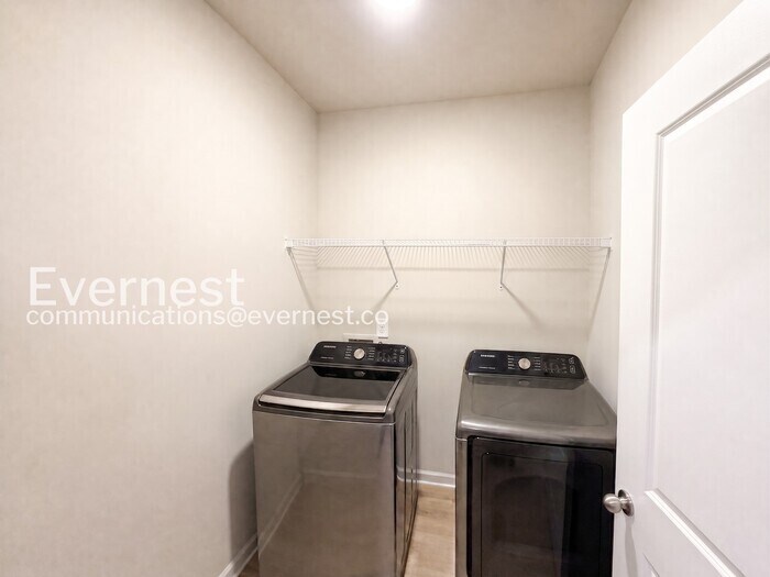 Building Photo - 1538 Persimmon Trce