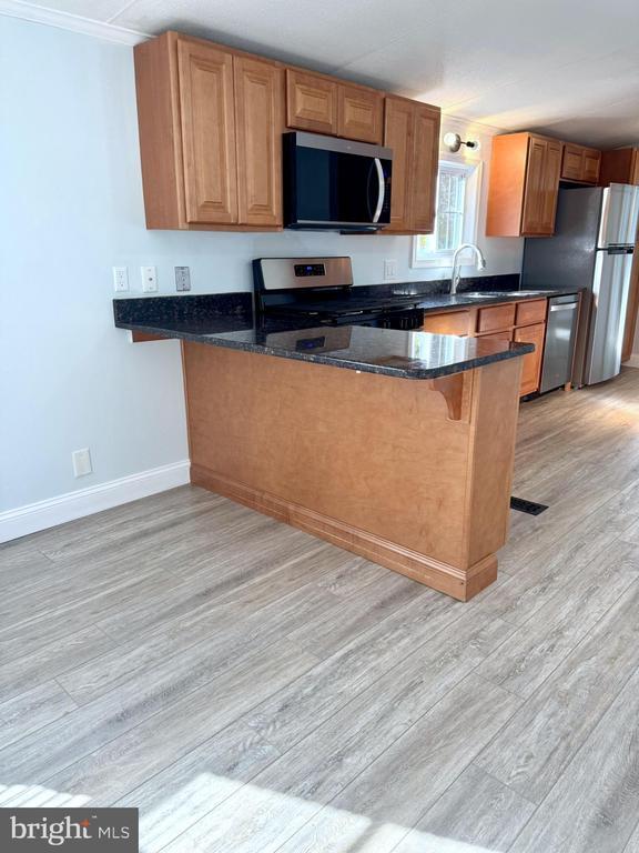 Building Photo - 1616 N Main St