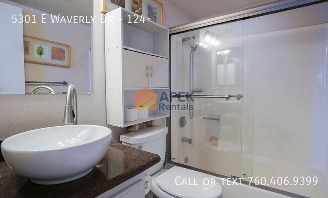 Building Photo - 5301 E Waverly Dr