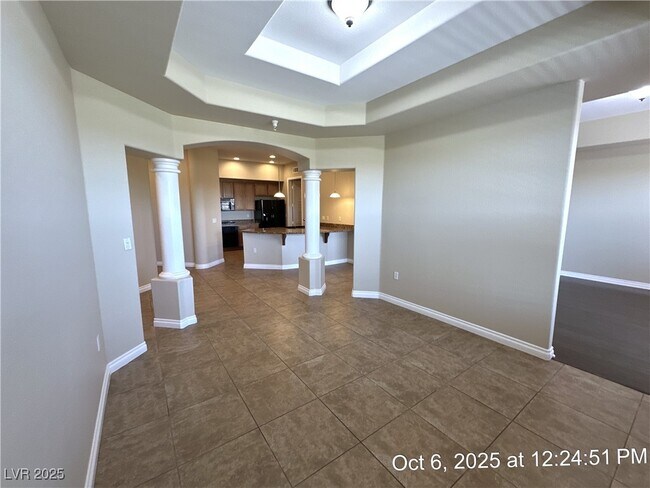 Building Photo - 62 E Serene Ave