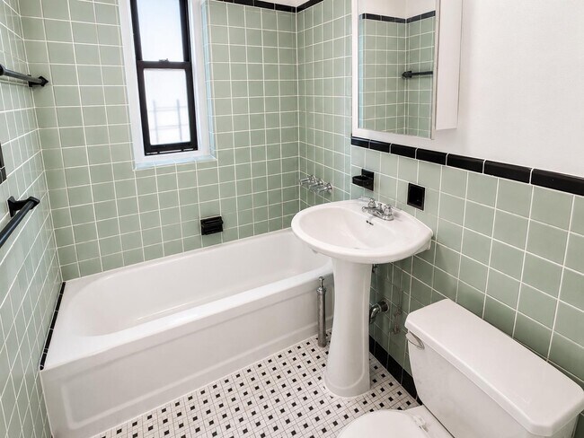 Floorplan - 567 Fort Washington Avenue