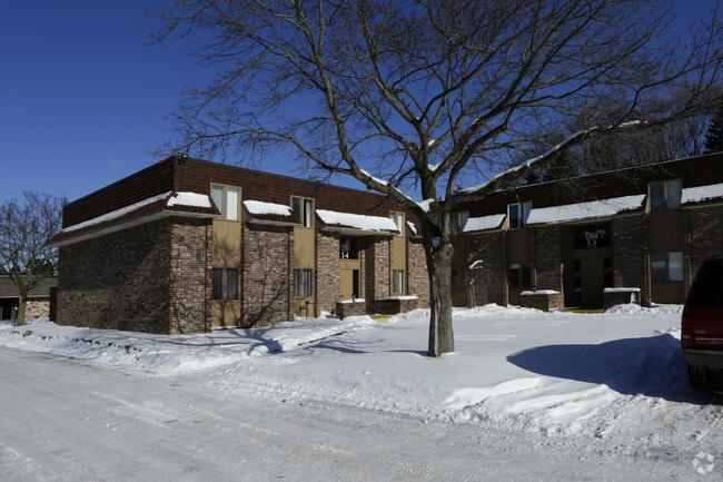 Building Photo - Northbrook Apartments