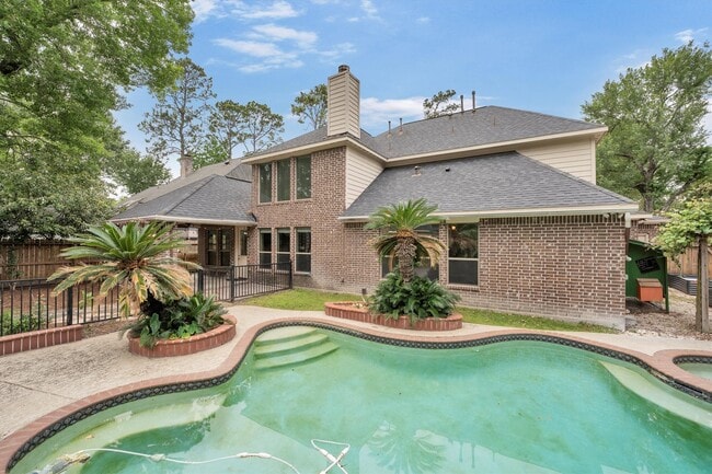 Primary Photo - 6723 Mossridge Dr