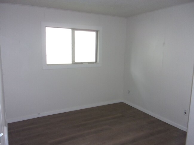 Building Photo - 3bd 1ba Home