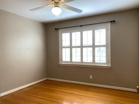 Building Photo - 5537 Lincrest Ln