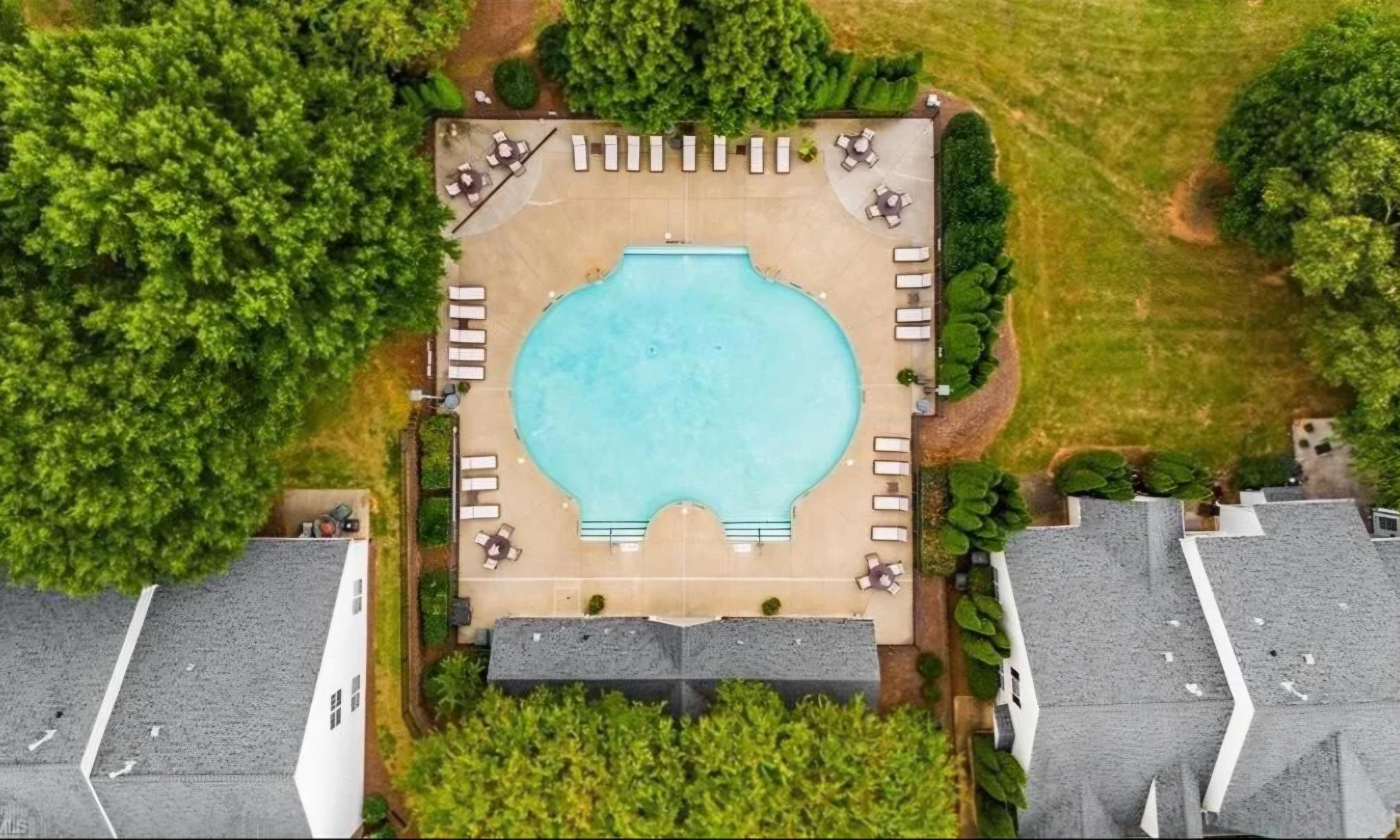 Building Photo - 6607 Earnhardt Dr