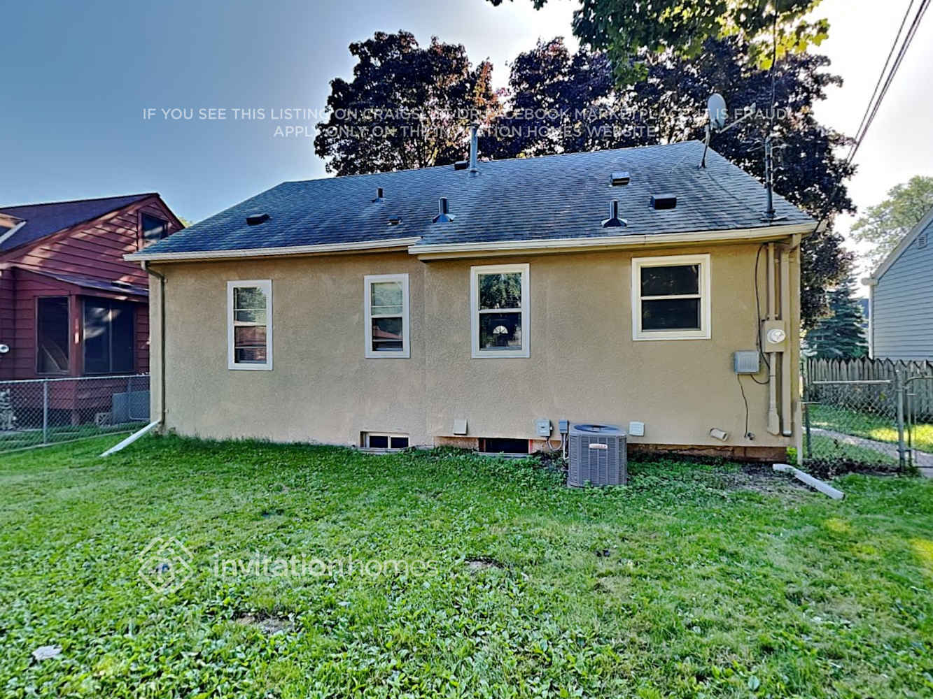 Building Photo - 5710 36th Ave S