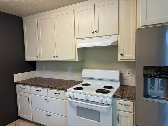 Building Photo - 4195 Glacier View Dr