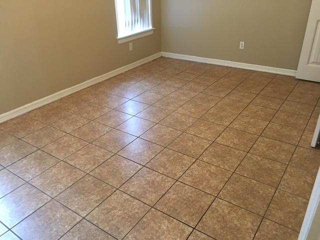 Building Photo - 1803 S Juniper St