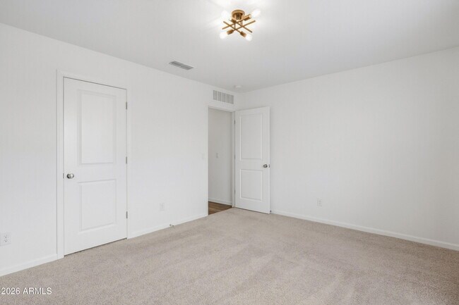 Building Photo - 1796 W Laguna Dr