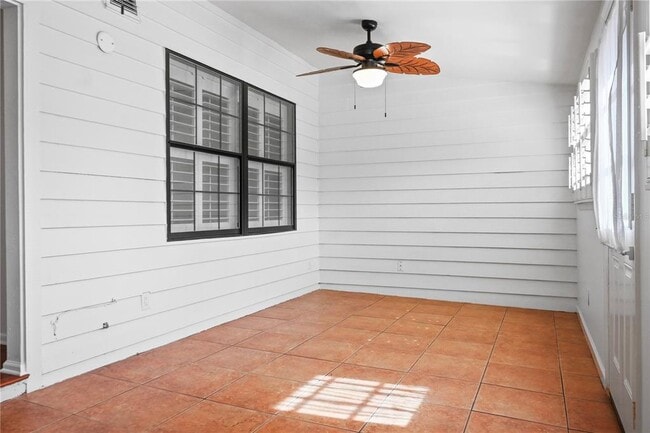 Building Photo - 14818 Winding Creek Ct