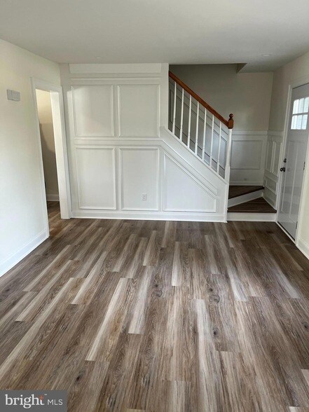 Building Photo - 115 Carrie Ln