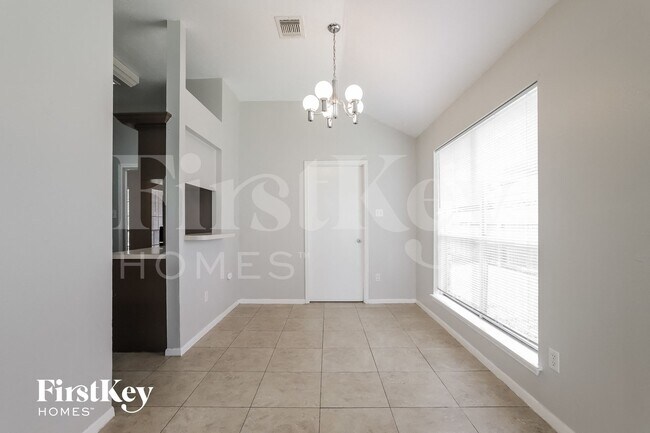 Building Photo - 1026 Western Meadows Dr