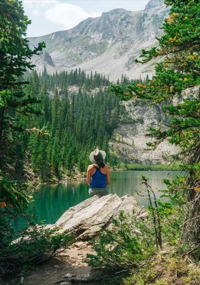 Building Photo - 611 S Monarch St