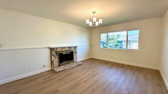 Building Photo - 820 Browning Pl