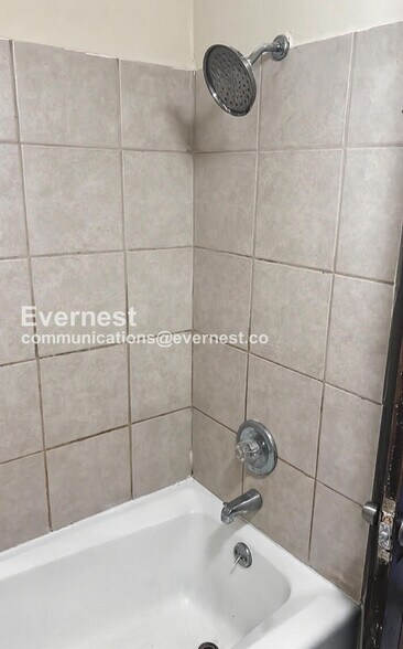 Building Photo - 3391 W 117th St