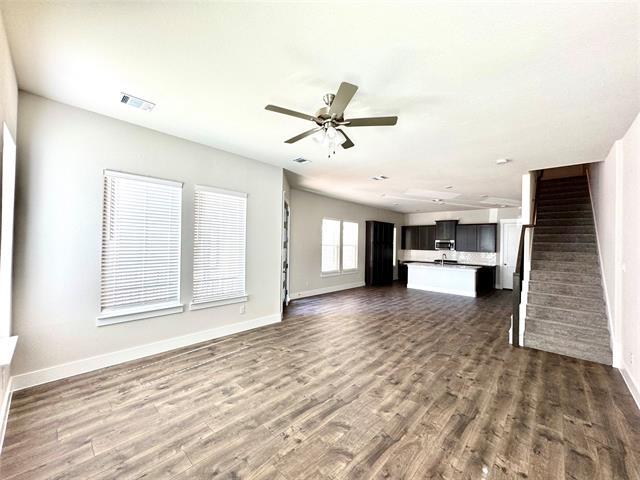 Building Photo - 809 Meadowcrest Dr