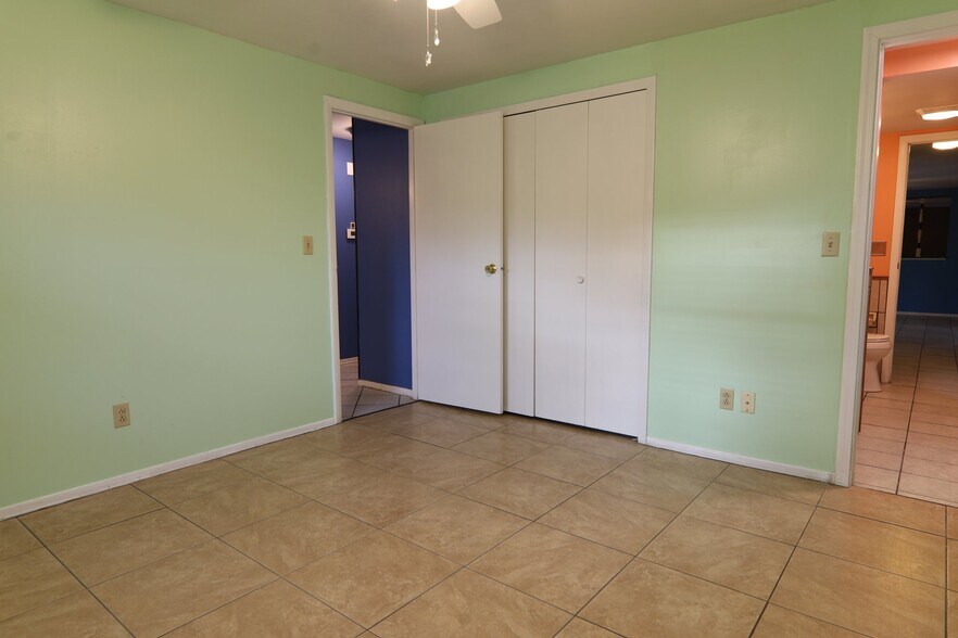 Building Photo - 4410 Pennystone Av