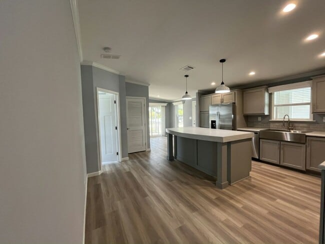 Building Photo - 18 Calypso Cay