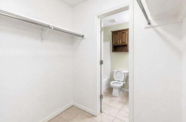 Building Photo - 134 N 49th St