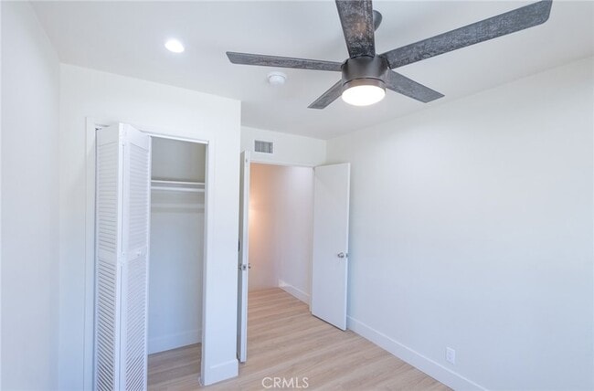 Building Photo - 857 Windwood Dr