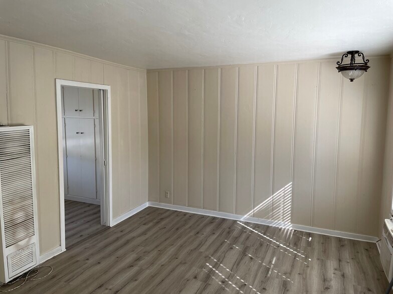 Building Photo - 4020 Miller Way