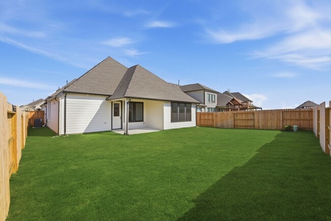 Building Photo - 5019 Field Sparrow Ln