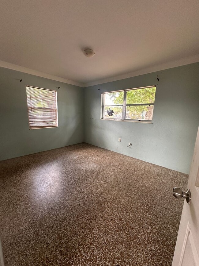 Building Photo - Sigle family home