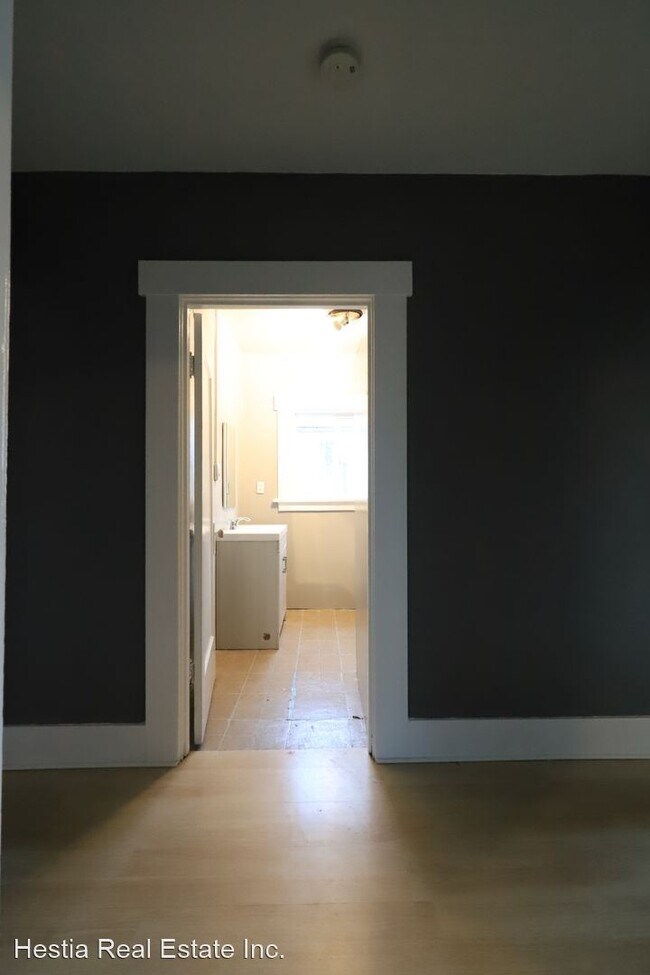 Building Photo - 1307 Peach Ct