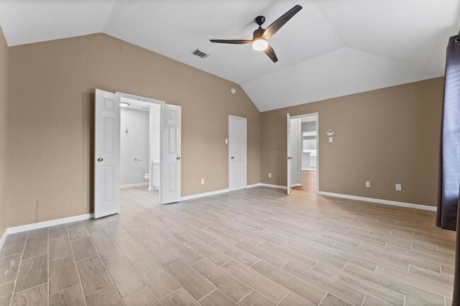 Building Photo - 21322 Hannover Pines Dr