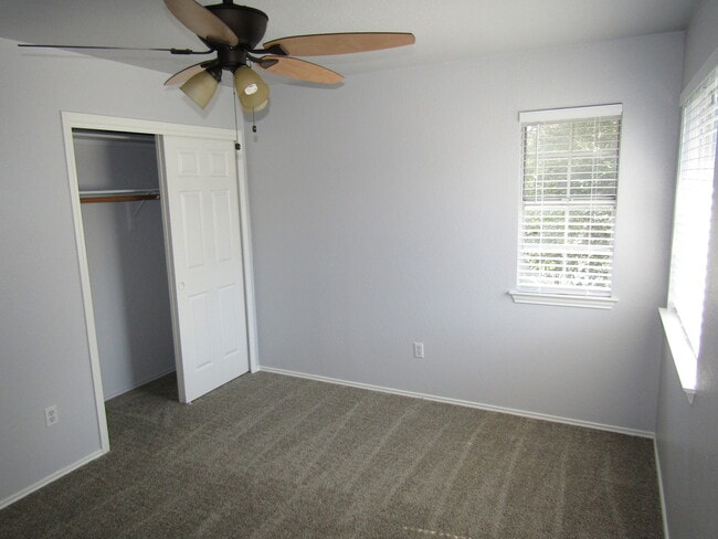 Building Photo - 14704 Noya Dr