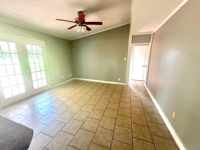 Building Photo - 3/2 For Rent in Montgomery!