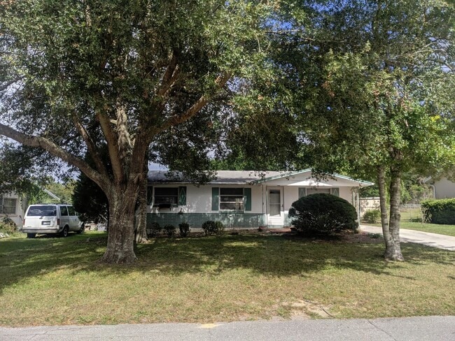 Primary Photo - Nice 2/1 Home in Beverly Hills With Great ...